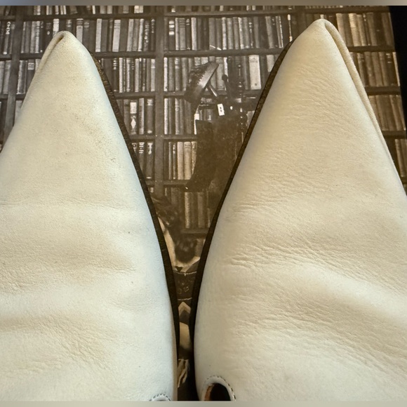 John Fluevog Articulate buckle shoe - Picture 6 of 7